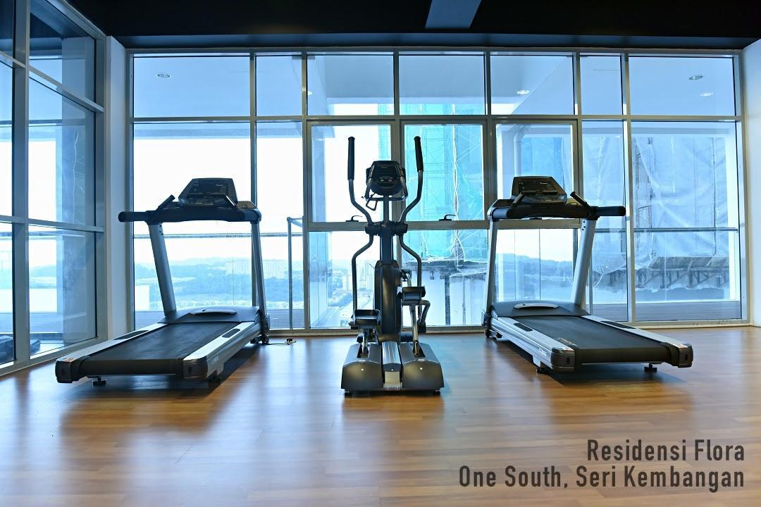 Residensi Flora Apartment เซอรีเคมบางัน ภายนอก รูปภาพ